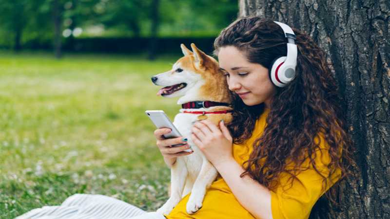 Social Listening